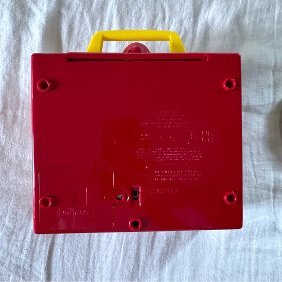 Fisher-Price Classic Music Box Record Player - Picture 6 of 7